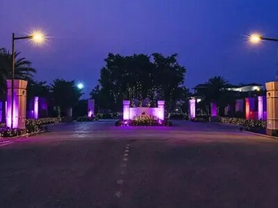 DLF Alameda